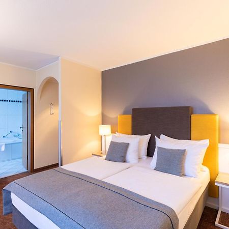 Select Hotel Silence Garden Koeln Esterno foto