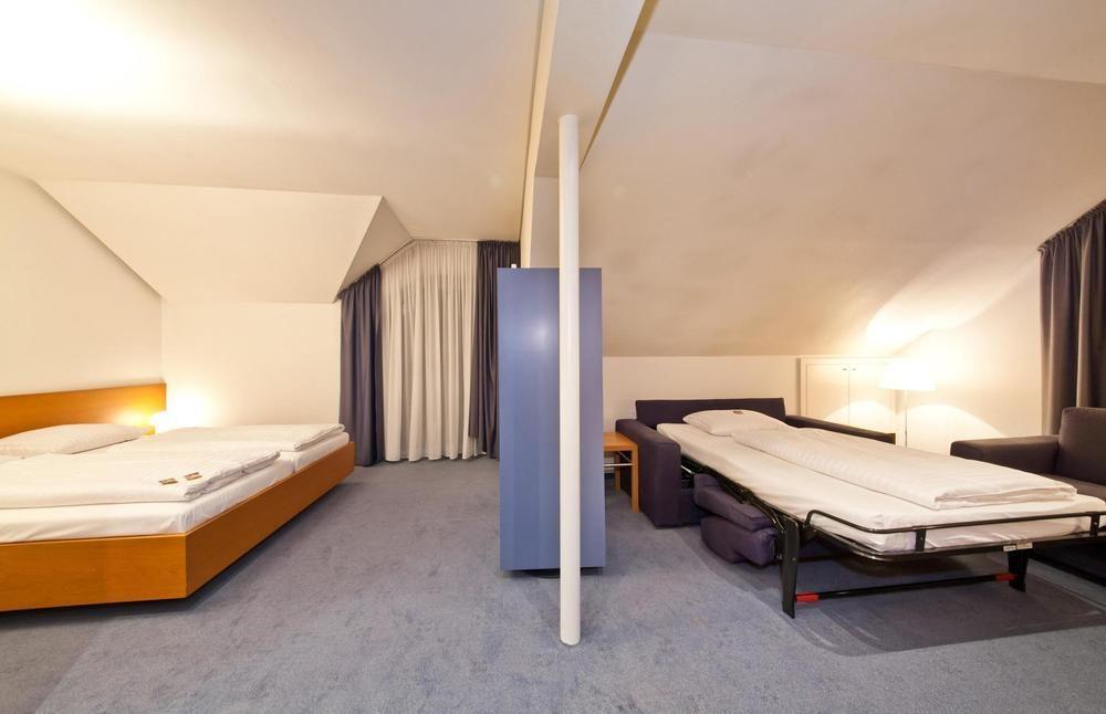 Select Hotel Silence Garden Koeln Esterno foto