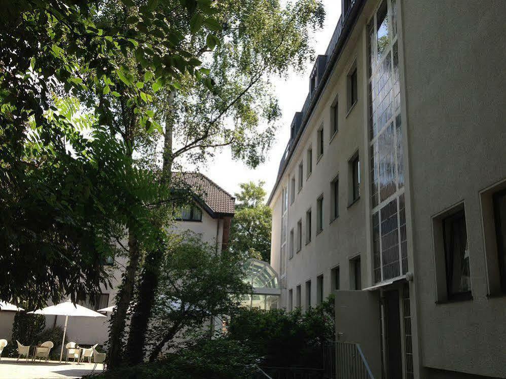 Select Hotel Silence Garden Koeln Esterno foto