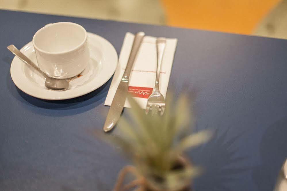 Select Hotel Silence Garden Koeln Esterno foto